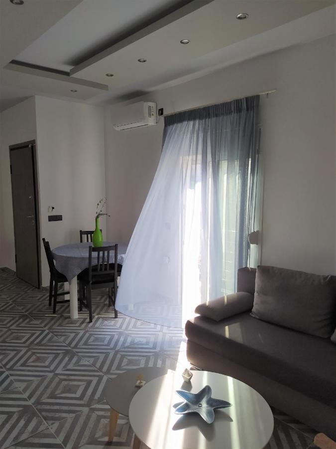 F & P Apartment Kardamena  외부 사진